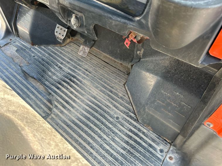 image for item NQ9883 2013 Kubota RTV900XT  utility vehicle