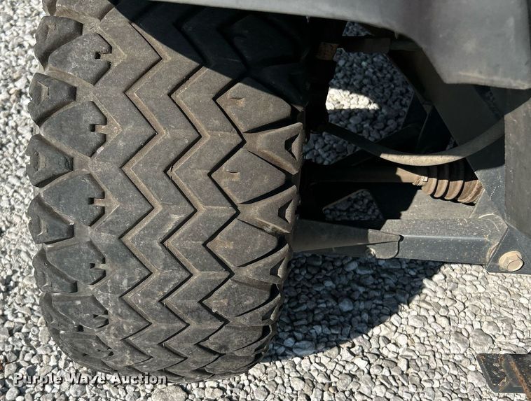 image for item NQ9883 2013 Kubota RTV900XT  utility vehicle