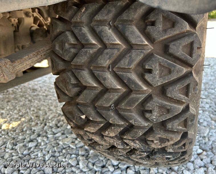 image for item NQ9883 2013 Kubota RTV900XT  utility vehicle