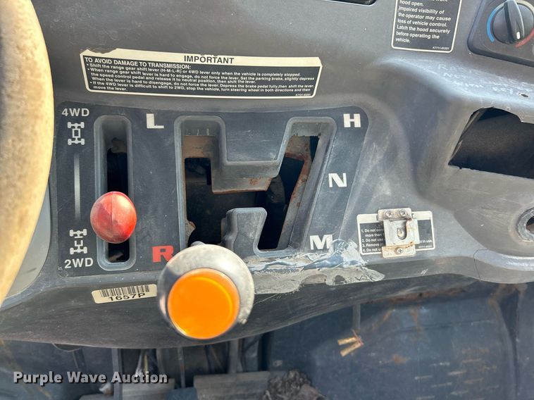 image for item NQ9884 2013 Kubota RTV1100  utility vehicle