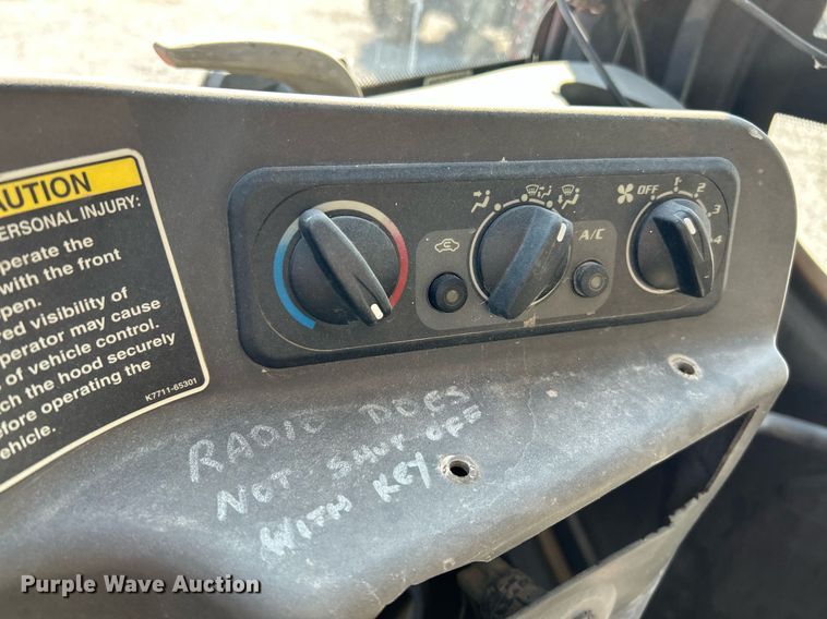 image for item NQ9884 2013 Kubota RTV1100  utility vehicle