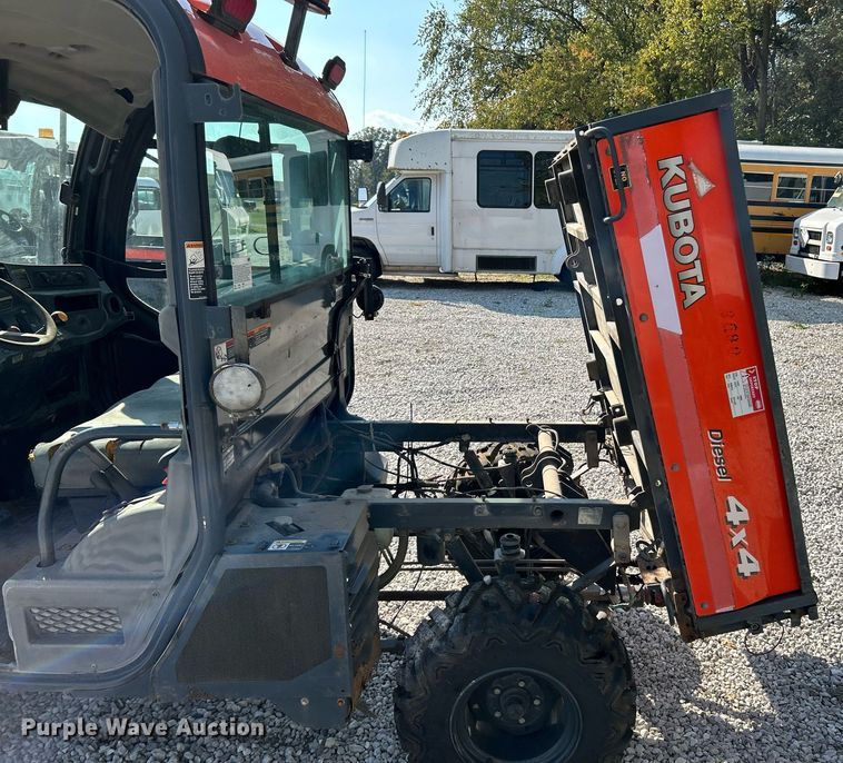 image for item NQ9884 2013 Kubota RTV1100  utility vehicle