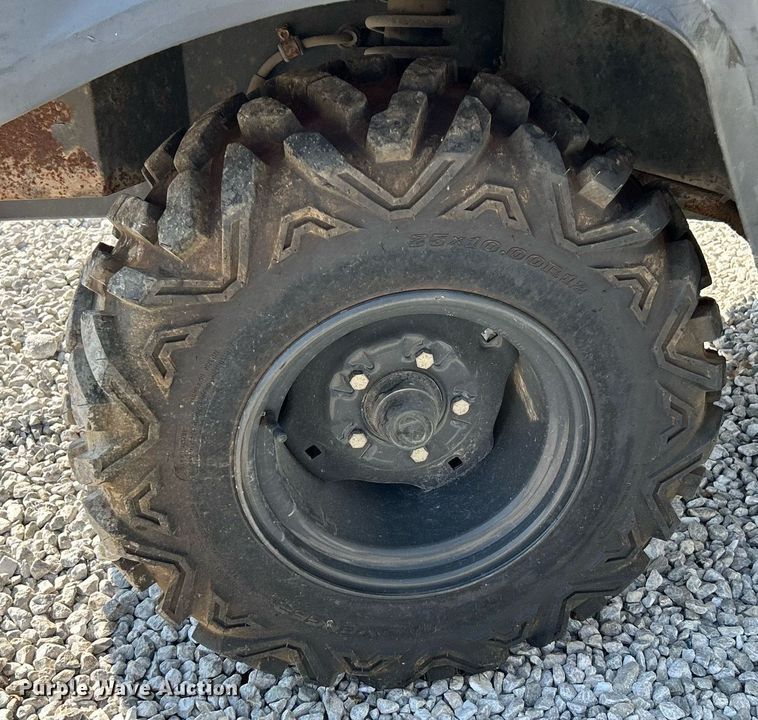 image for item NQ9884 2013 Kubota RTV1100  utility vehicle