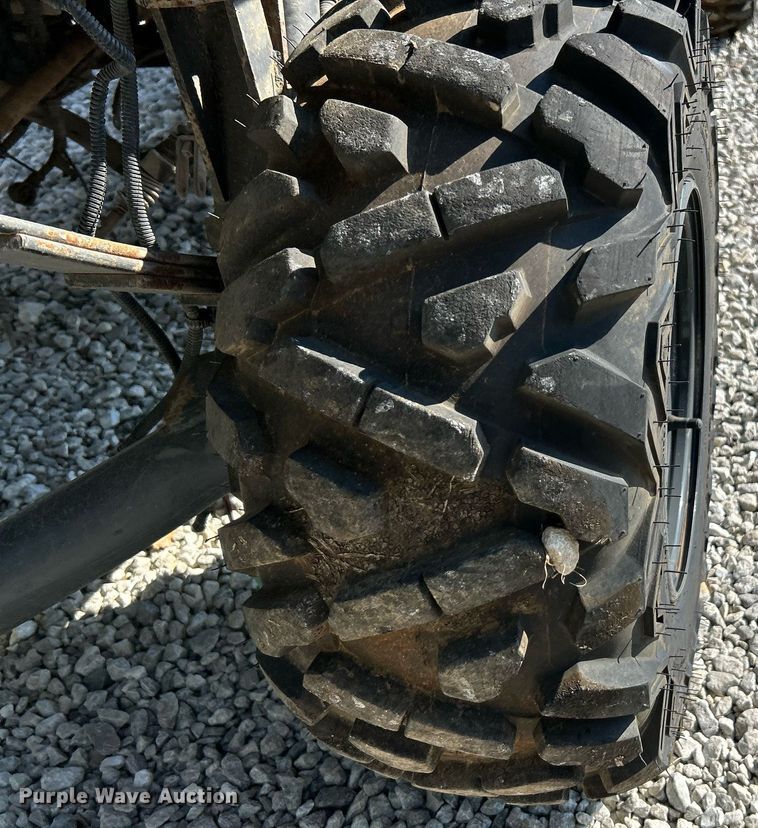 image for item NQ9884 2013 Kubota RTV1100  utility vehicle