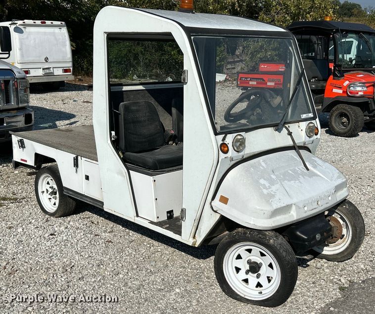 image for item NQ9885 2010 Columbia Parcar Summit  utility vehicle