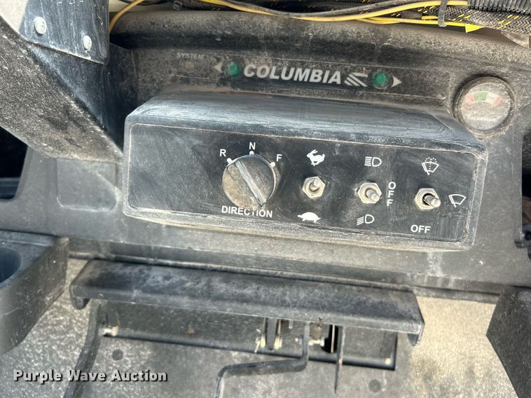 image for item NQ9885 2010 Columbia Parcar Summit  utility vehicle