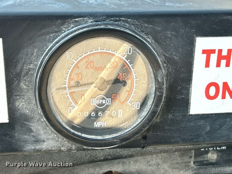 image for item NQ9886 2010 Columbia Parcar Summit  utility vehicle