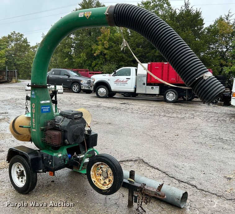 image for item NQ9905 Billy Goat QL2300KO  debris loader