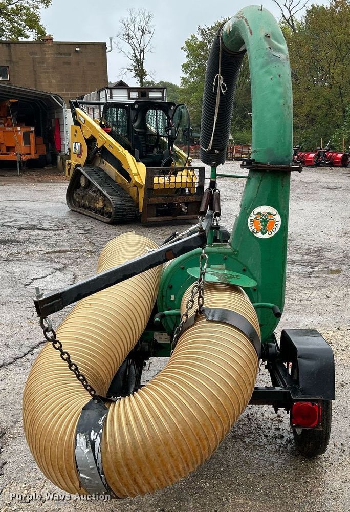 image for item NQ9905 Billy Goat QL2300KO  debris loader