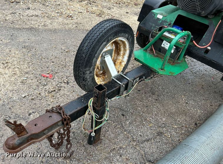 image for item NQ9905 Billy Goat QL2300KO  debris loader