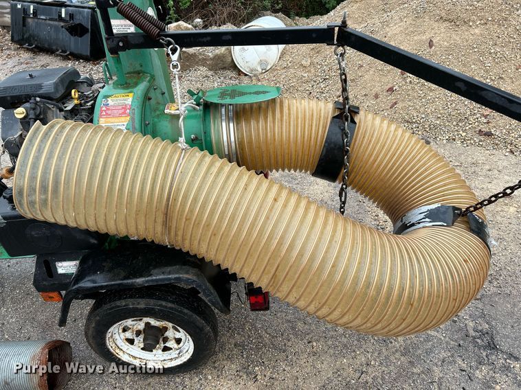 image for item NQ9905 Billy Goat QL2300KO  debris loader