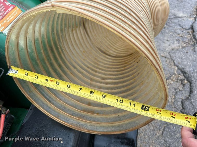 image for item NQ9905 Billy Goat QL2300KO  debris loader