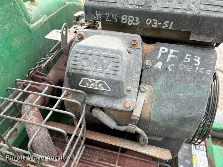 image for item NQ9905 Billy Goat QL2300KO  debris loader