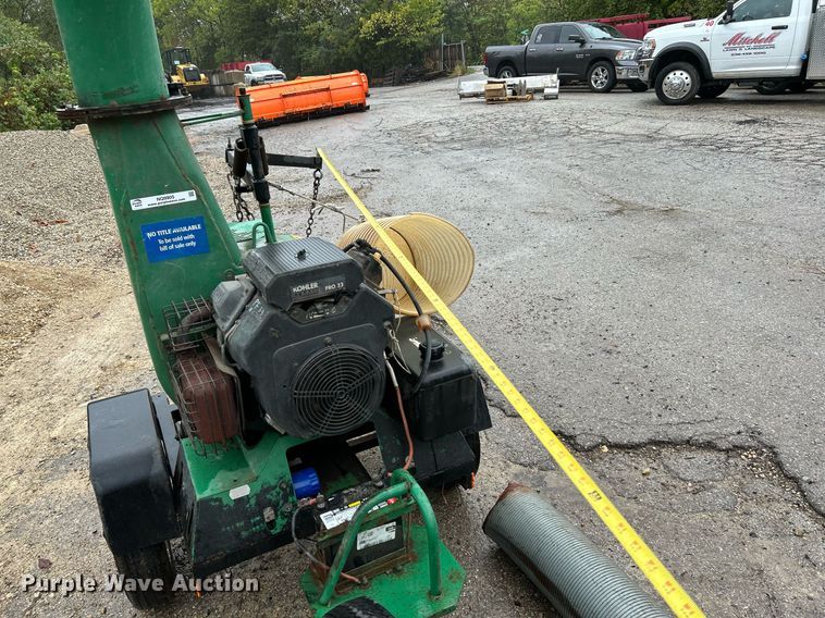 image for item NQ9905 Billy Goat QL2300KO  debris loader