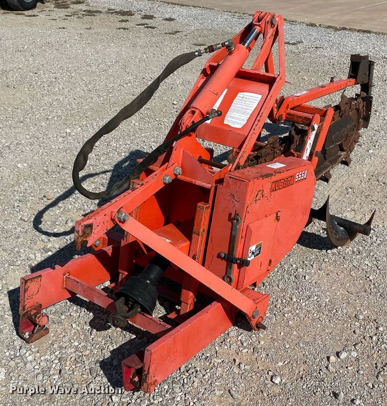 image for item NT9549 Kubota B5550  trencher