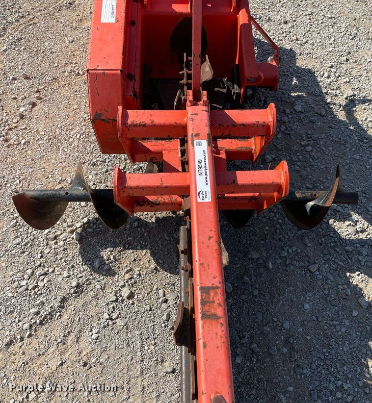 image for item NT9549 Kubota B5550  trencher