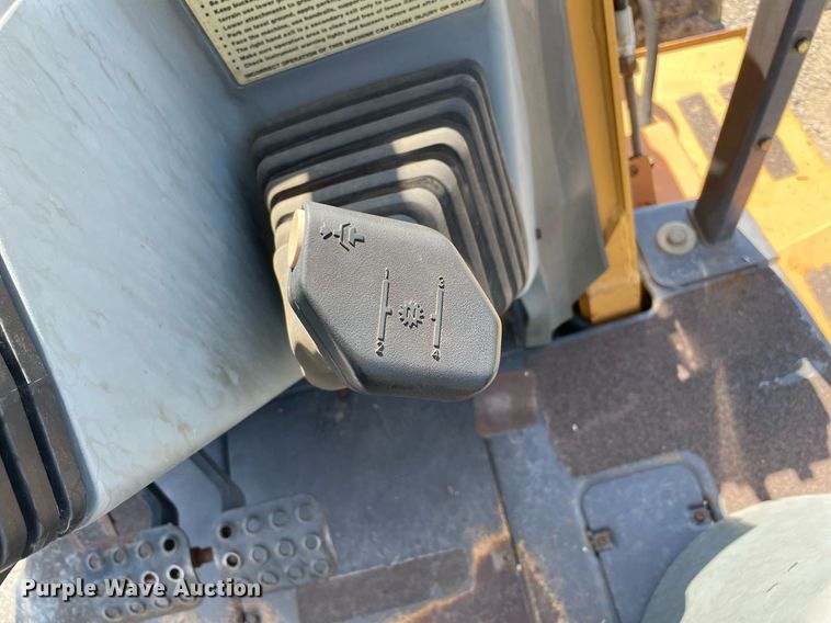 image for item NT9550 1996 Case 580L  backhoe