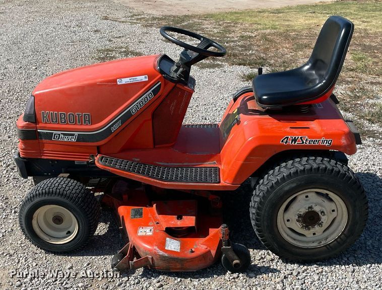 image for item NT9551 Kubota G1800  lawn mower