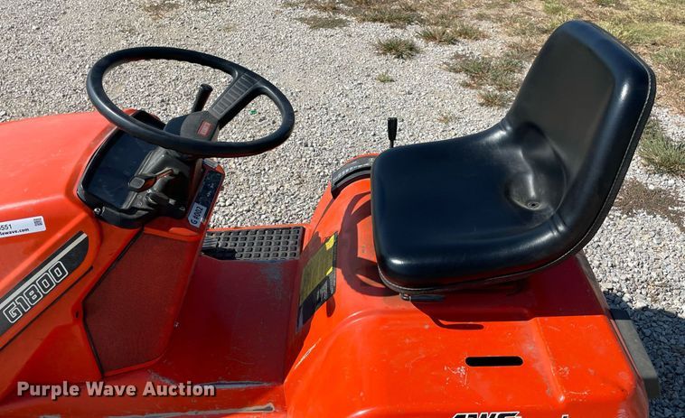 image for item NT9551 Kubota G1800  lawn mower