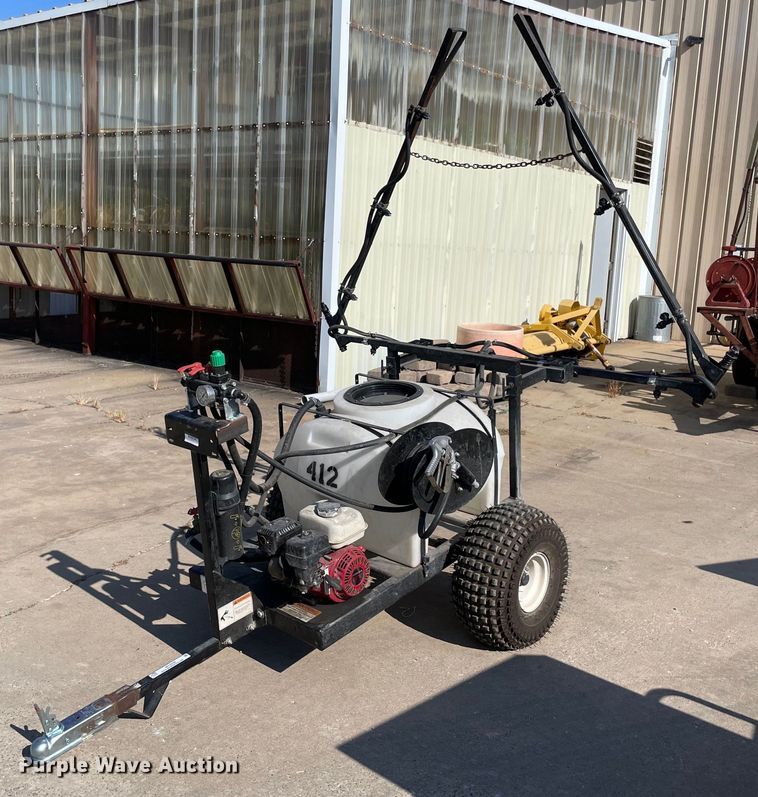 image for item NT9556 Wylie  turf sprayer
