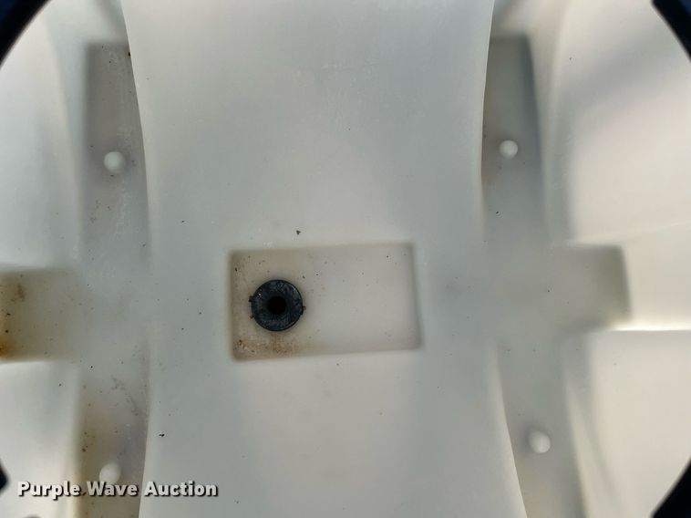 image for item NT9556 Wylie  turf sprayer