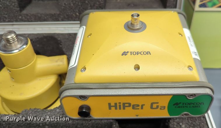 image for item NT9560 Topcon HiPer GA  GPS