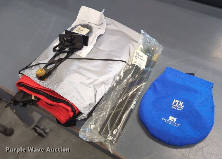 image for item NT9560 Topcon HiPer GA  GPS