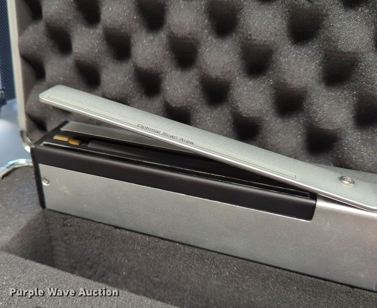 image for item NT9567 CID Bio-Science CI-203  laser leaf area meter