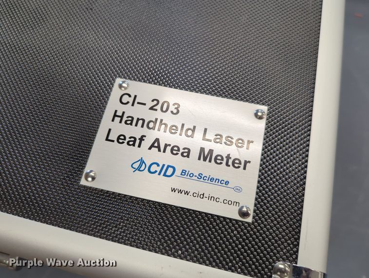image for item NT9567 CID Bio-Science CI-203  laser leaf area meter