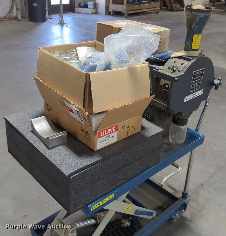 image for item NT9573 Thomas Wiley 4  mill