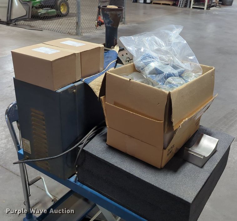 image for item NT9573 Thomas Wiley 4  mill