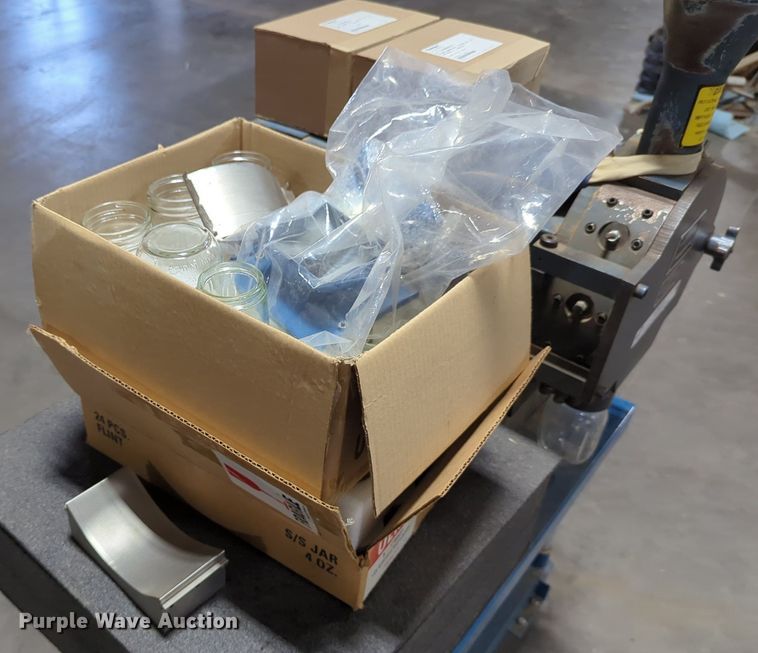 image for item NT9573 Thomas Wiley 4  mill