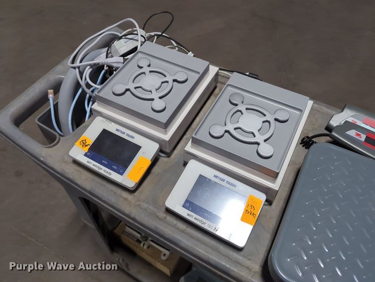 image for item NT9576 (6) laboratory scales