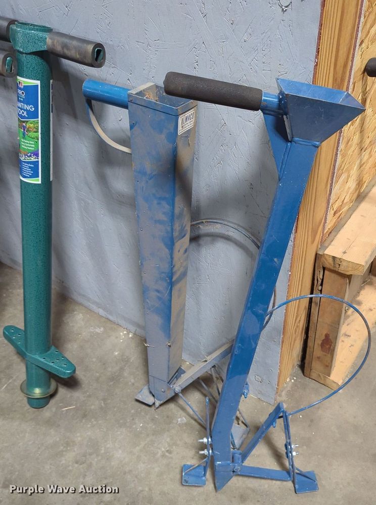 image for item NT9579 Lawn tools