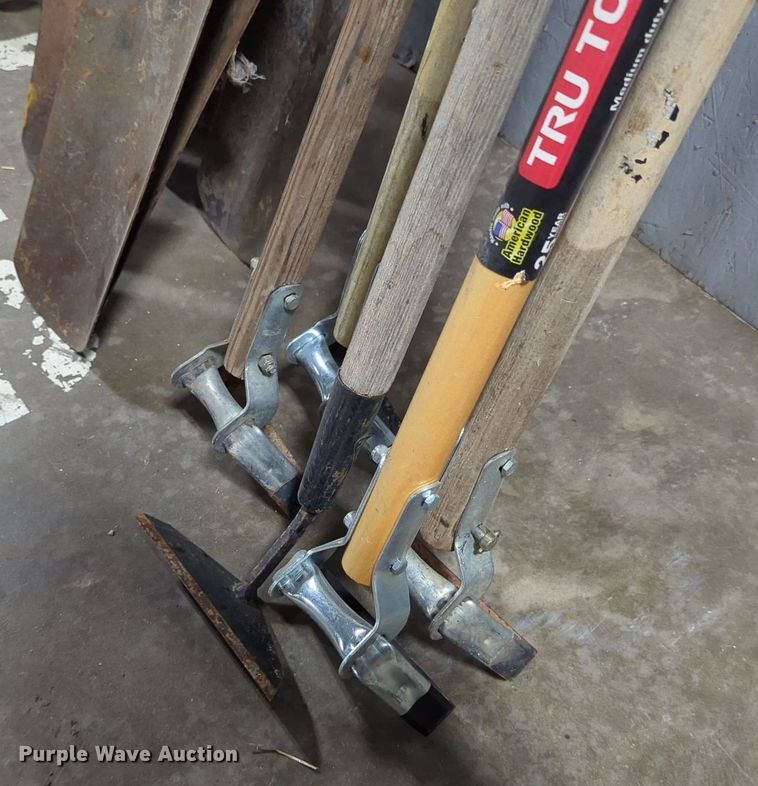 image for item NT9579 Lawn tools