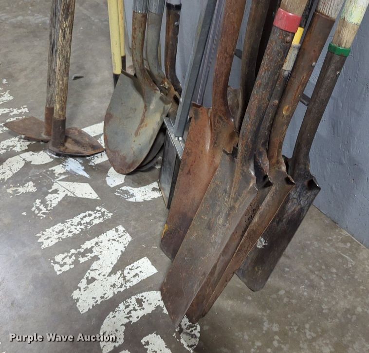 image for item NT9579 Lawn tools