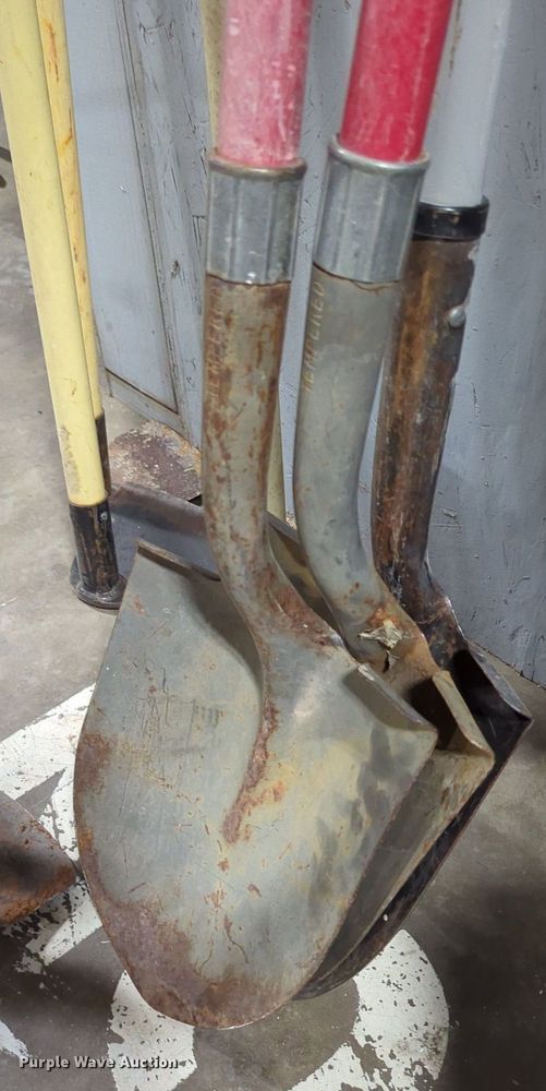 image for item NT9579 Lawn tools