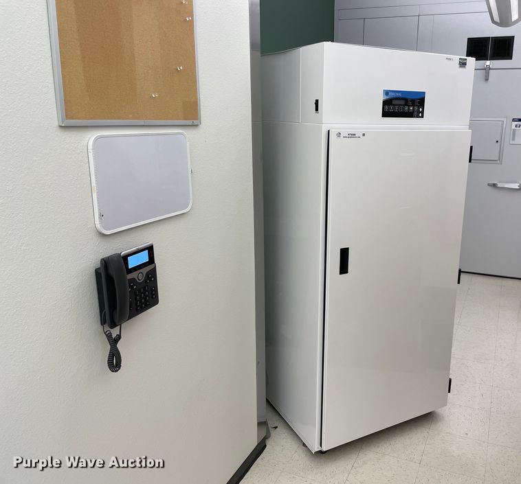 image for item NT9586 Percival I36NL  incubator