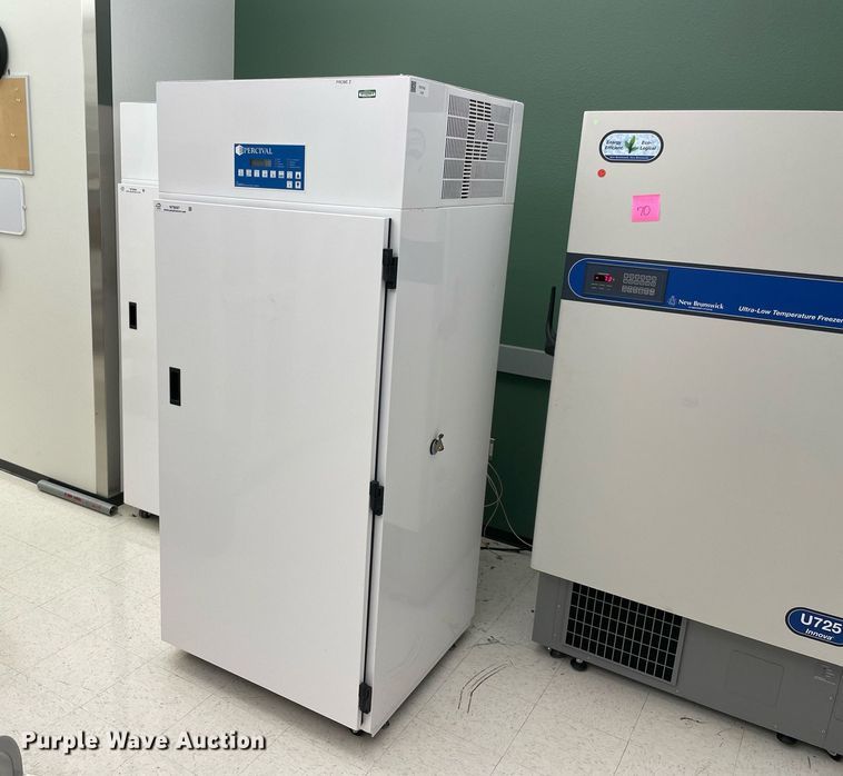 image for item NT9587 Percival I36NL  incubator