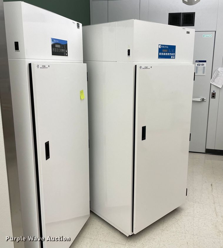 image for item NT9587 Percival I36NL  incubator