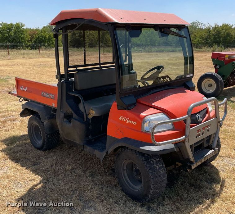 image for item NT9598 2005 Kubota RTV900  utility vehicle