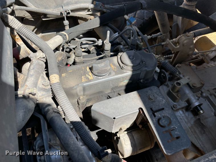 image for item NT9598 2005 Kubota RTV900  utility vehicle