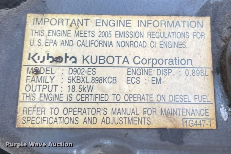 image for item NT9598 2005 Kubota RTV900  utility vehicle