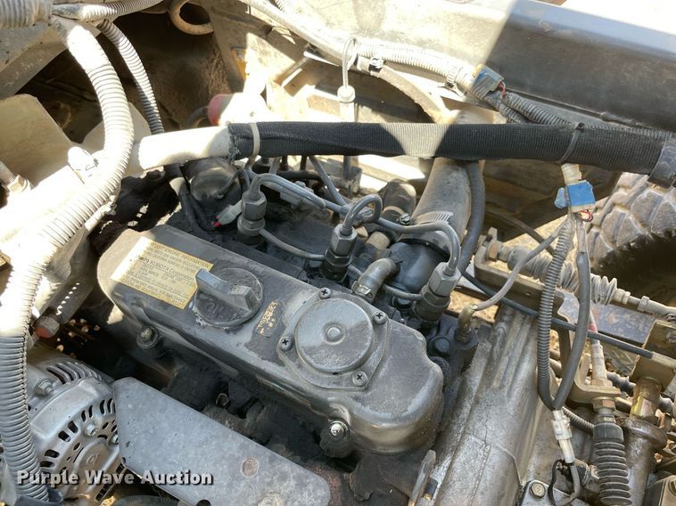 image for item NT9598 2005 Kubota RTV900  utility vehicle