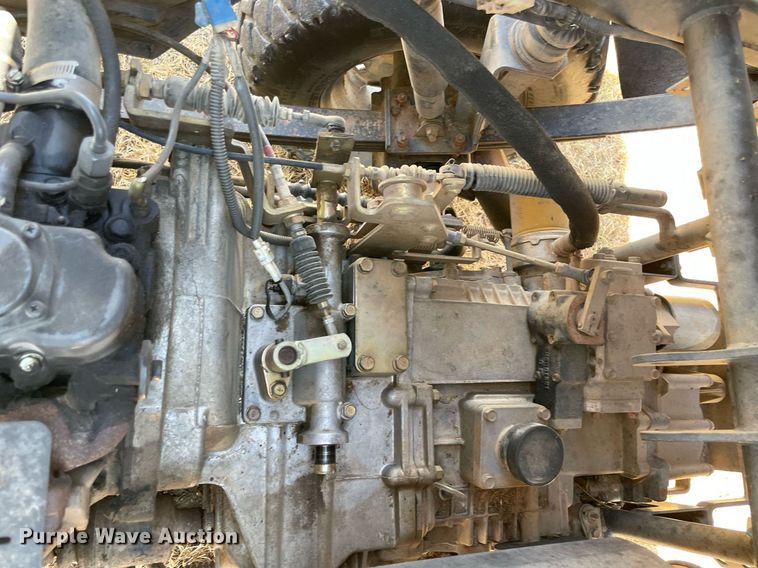 image for item NT9598 2005 Kubota RTV900  utility vehicle