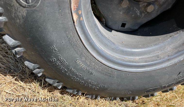 image for item NT9598 2005 Kubota RTV900  utility vehicle