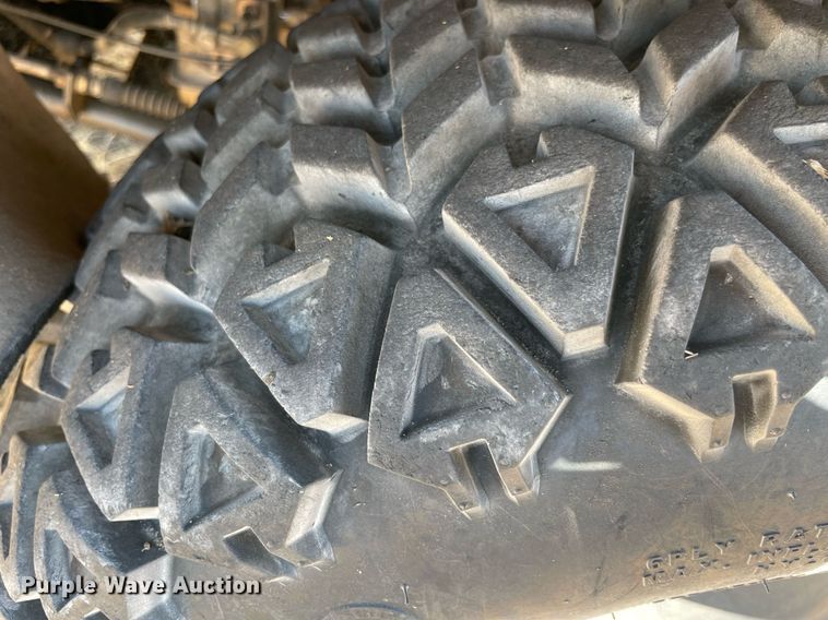 image for item NT9598 2005 Kubota RTV900  utility vehicle