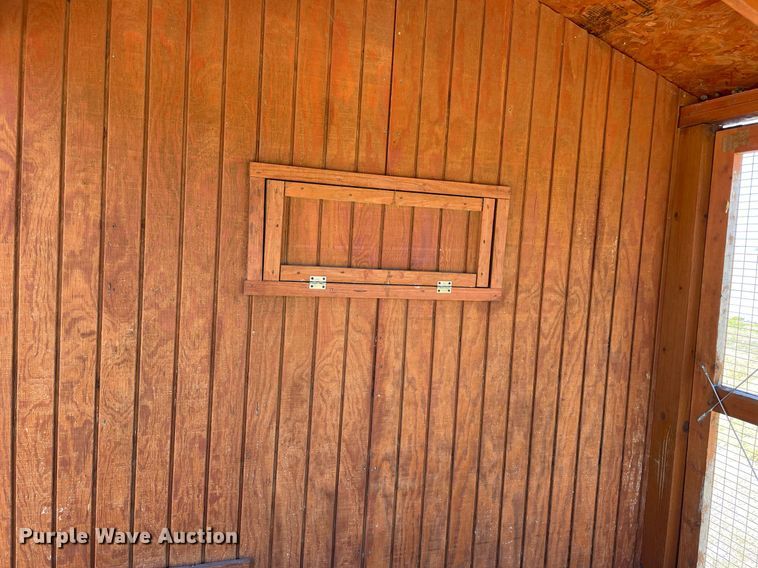 image for item NT9601 Chicken coop