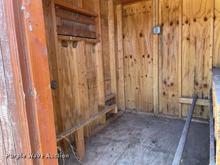 image for item NT9601 Chicken coop