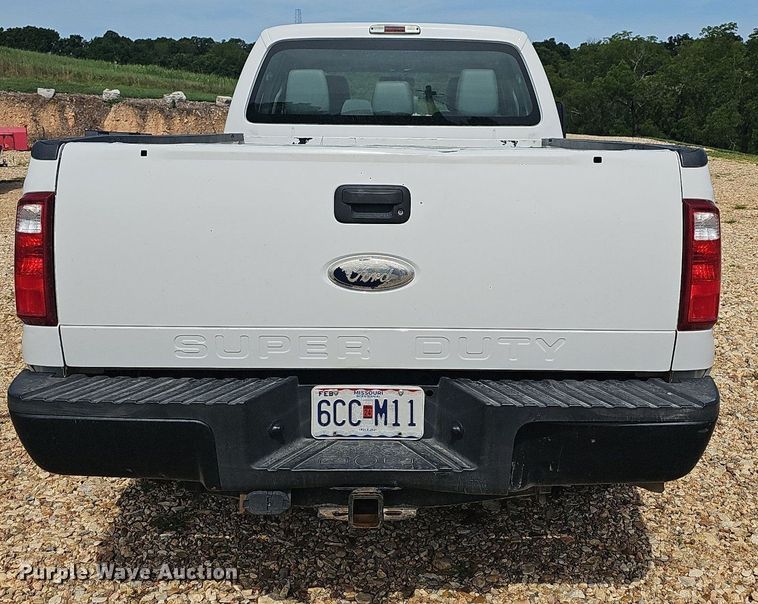 image for item NT9873 2012 Ford F250 Super Duty  Crew Cab pickup truck